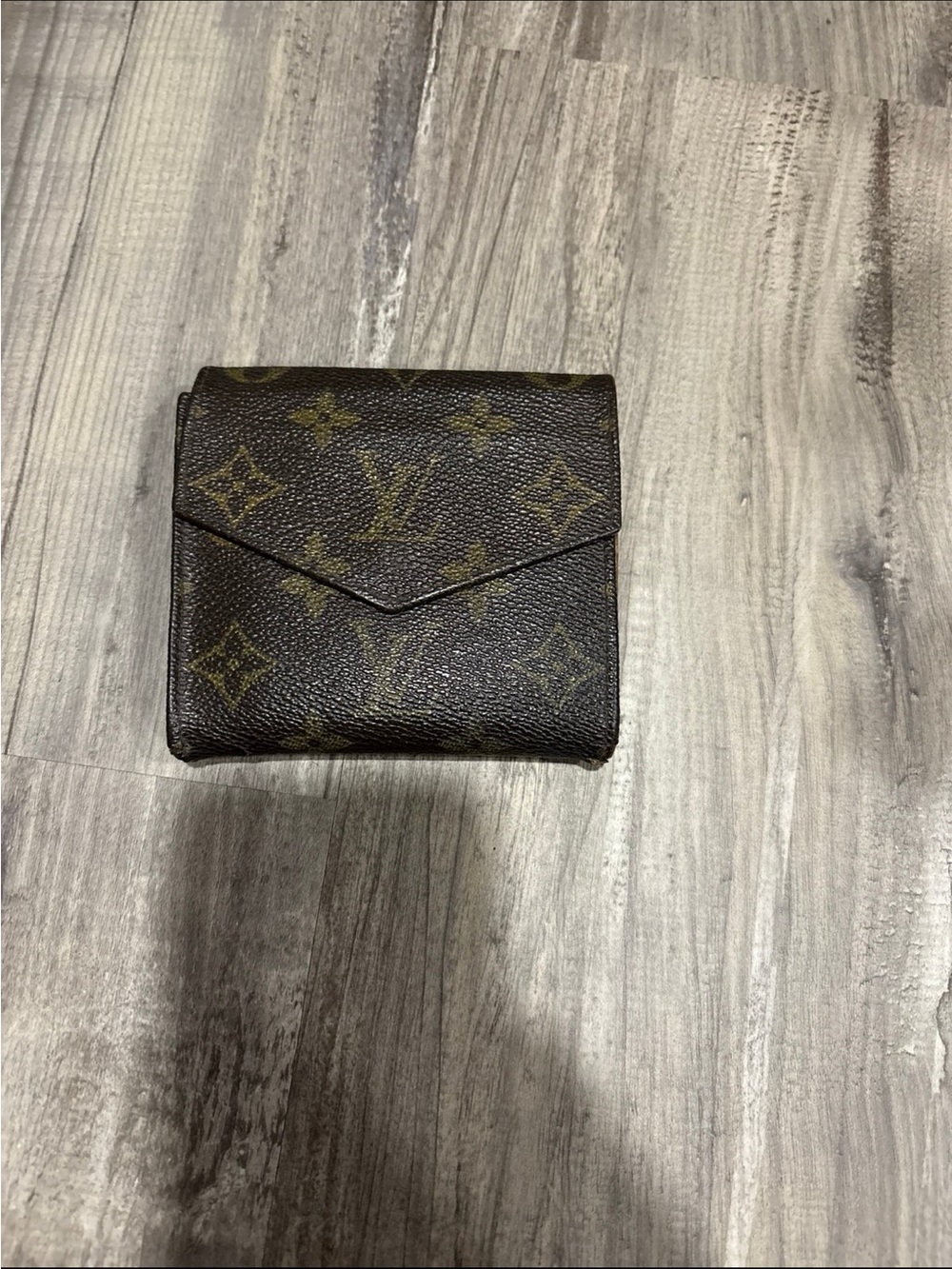 Louis Vuitton Monogram Canvas Small Wallet - Brown - Picture 2 of 10